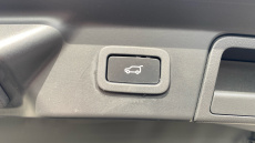 Land Rover Range Rover Velar 3.0 D300 R-Dynamic HSE 5dr Auto Diesel Estate